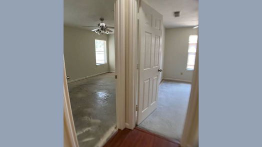 Conroe 1-story, 3-bed 256 Longview Street-idx