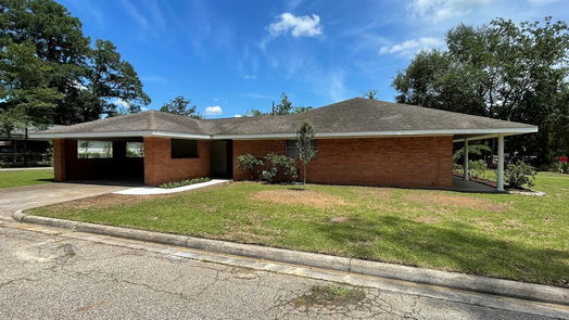 Conroe null-story, 3-bed 104 W Dallas Street-idx