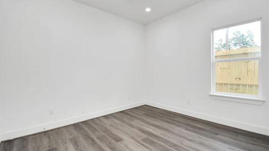 Conroe 1-story, 3-bed 211 S 5TH-idx