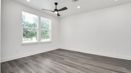 Conroe 1-story, 3-bed 211 S 5TH-idx