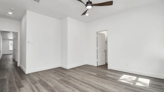 Conroe 1-story, 3-bed 211 S 5TH-idx