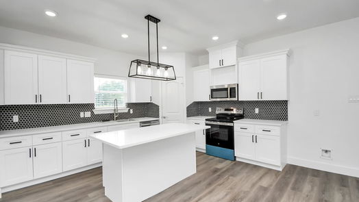 Conroe 1-story, 3-bed 211 S 5TH-idx