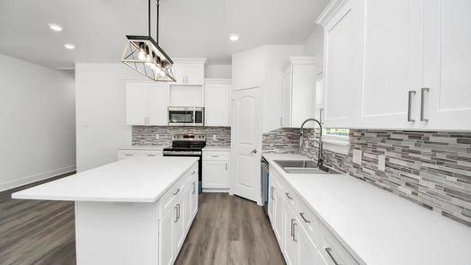 Conroe 1-story, 3-bed 211 S 5TH-idx