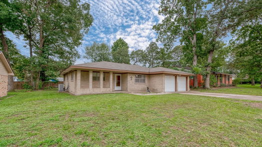 Conroe 1-story, 3-bed 1013 Windswept Drive-idx