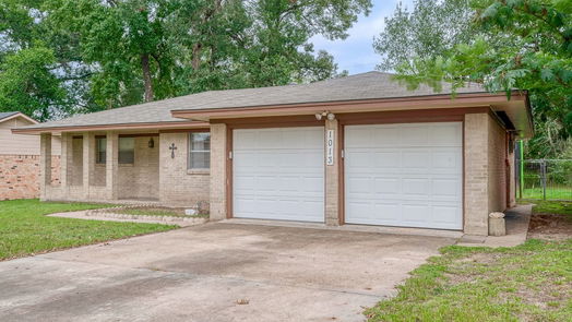 Conroe 1-story, 3-bed 1013 Windswept Drive-idx