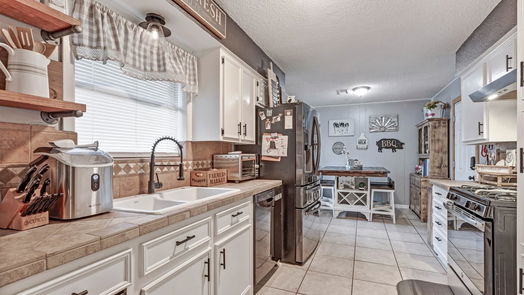 Conroe 1-story, 3-bed 100 Montrose Circle-idx