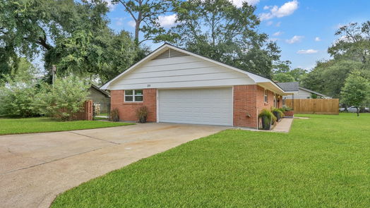 Conroe null-story, 3-bed 201 S Woodsway Street W-idx