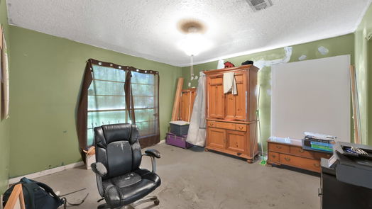 Conroe 1-story, 2-bed 301 Woodland Drive-idx