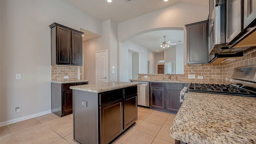 Conroe null-story, 4-bed 2252 Ivy Wall Drive-idx