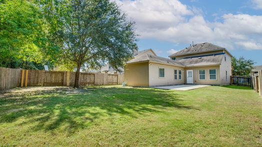 Conroe 2-story, 3-bed 1123 Shadow Glenn Drive-idx