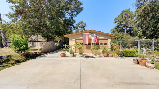 Conroe 1-story, 3-bed 116 N Woodsway Street E-idx