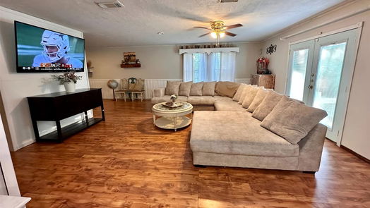 Conroe 1-story, 3-bed 297 Mable Street-idx