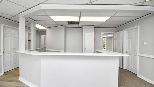 Conroe null-story, 5-bed 703 Everett Street-idx