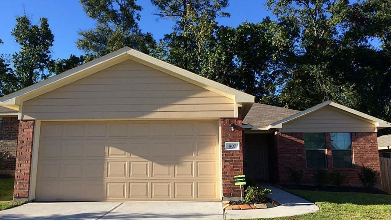 Conroe 1-story, 3-bed 807 N Katydid Court-idx