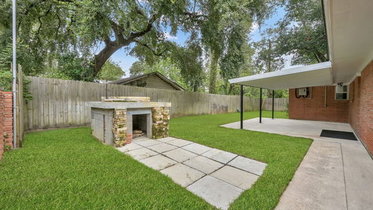 Conroe null-story, 3-bed 201 S Woodsway Street W-idx