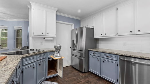 Conroe 1-story, 3-bed 748 Talmalge Hall Drive-idx