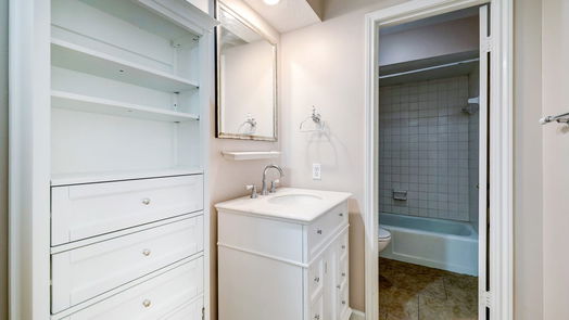 Conroe 1-story, 4-bed 735 Talmalge Hall Drive-idx