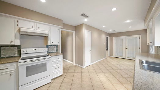 Conroe 2-story, 3-bed 711 Player Court-idx