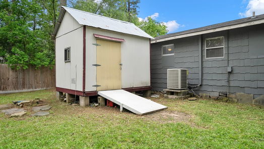 Conroe 1-story, 4-bed 16766 Lake Circle-idx