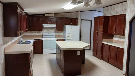 Conroe 1-story, 3-bed 17606 Country West Drive-idx