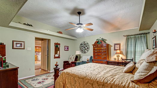 Conroe 1-story, 5-bed 15327 Bennette Woods Road-idx