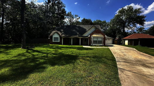 Conroe 2-story, 4-bed 543 Roanoke Drive-idx