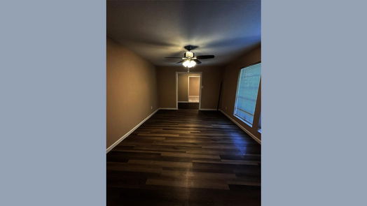 Conroe 2-story, 4-bed 543 Roanoke Drive-idx