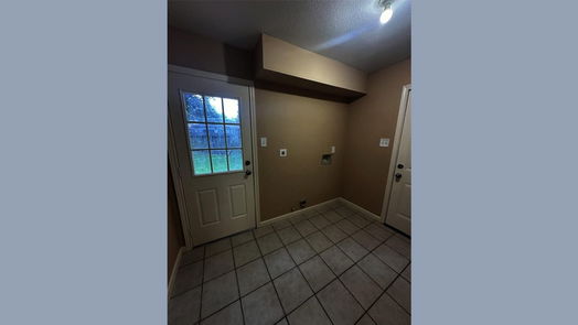 Conroe 2-story, 4-bed 543 Roanoke Drive-idx