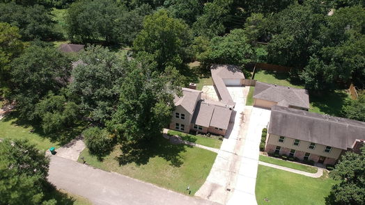 Conroe 2-story, 4-bed 696 Ravensworth Drive-idx