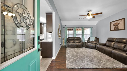 Conroe 1-story, 3-bed 12919 Royal Shores Drive-idx
