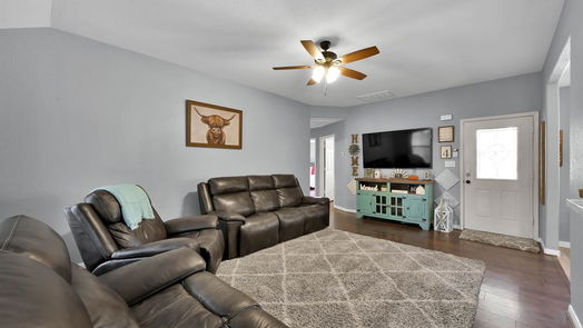 Conroe 1-story, 3-bed 12919 Royal Shores Drive-idx
