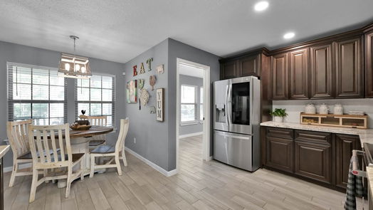 Conroe 1-story, 3-bed 12919 Royal Shores Drive-idx