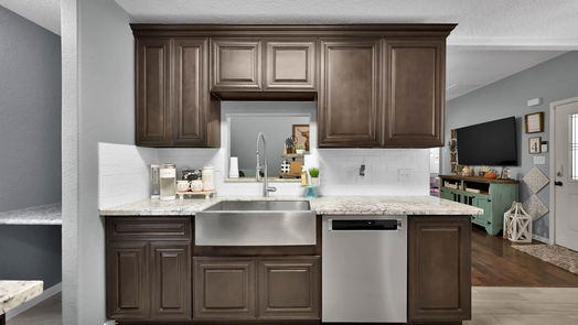 Conroe 1-story, 3-bed 12919 Royal Shores Drive-idx