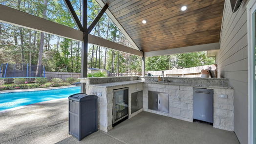 Conroe 1-story, 3-bed 12919 Royal Shores Drive-idx