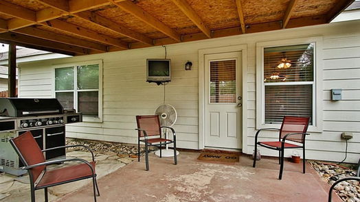 Conroe 1-story, 3-bed 4511 Trophy Rack Drive-idx