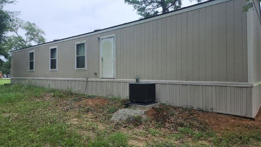 Conroe 1-story, 3-bed 697 Bradford Street-idx