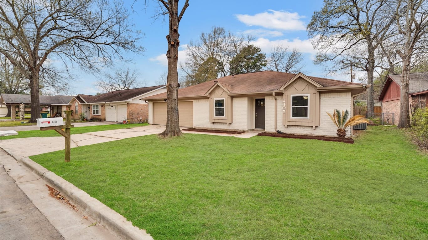 Conroe 1-story, 3-bed 2405 N Thompson Street-idx