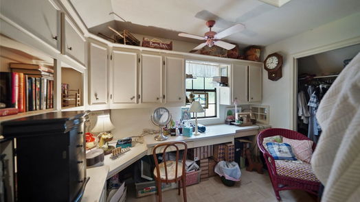 Conroe 2-story, 4-bed 11925 W Lakeshore Drive-idx