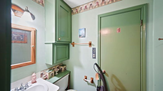 Conroe 2-story, 4-bed 11925 W Lakeshore Drive-idx