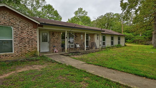 Conroe 1-story, 4-bed 9950 Oak Tree Drive-idx