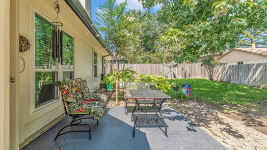 Conroe 1-story, 3-bed 204 Bedford Lane-idx