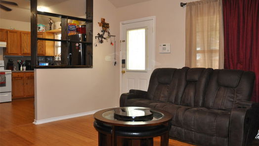 Conroe 1-story, 3-bed 10740 Royal York Drive-idx