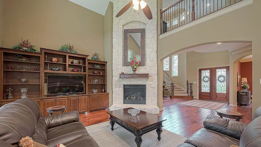 Conroe 2-story, 7-bed 10338 Paradise Valley-idx