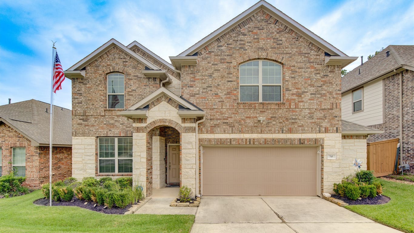 Conroe 2-story, 4-bed 715 Red Elm Lane-idx