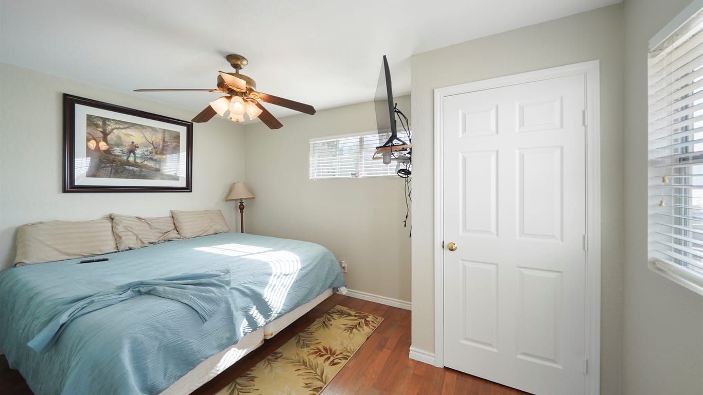 Conroe null-story, null-bed 9230 Lake Conroe Drive-idx