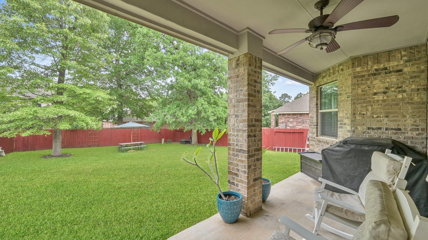 Conroe 2-story, 4-bed 2402 Winter Trail Drive-idx