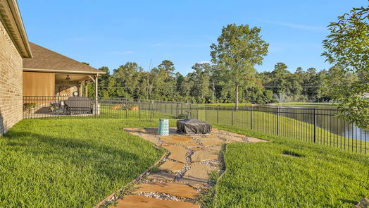 Conroe 1-story, 2-bed 12177 Creekside Villas Court-idx