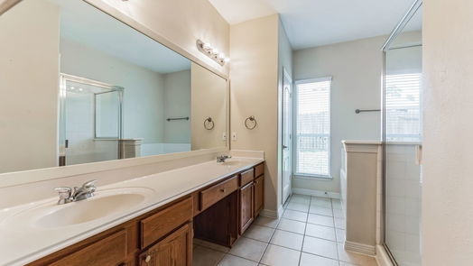 Conroe 1-story, 3-bed 2312 Jefferson Crossing Drive-idx