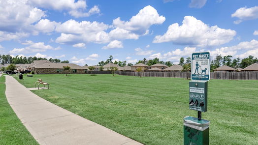 Conroe 1-story, 3-bed 1115 Littleton Court-idx