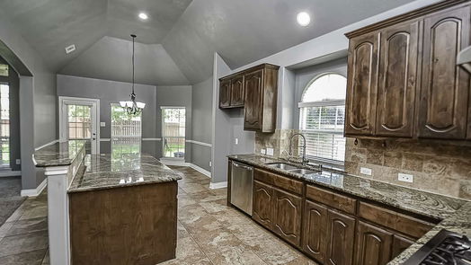 Conroe 2-story, 5-bed 1856 Leela Springs Drive-idx